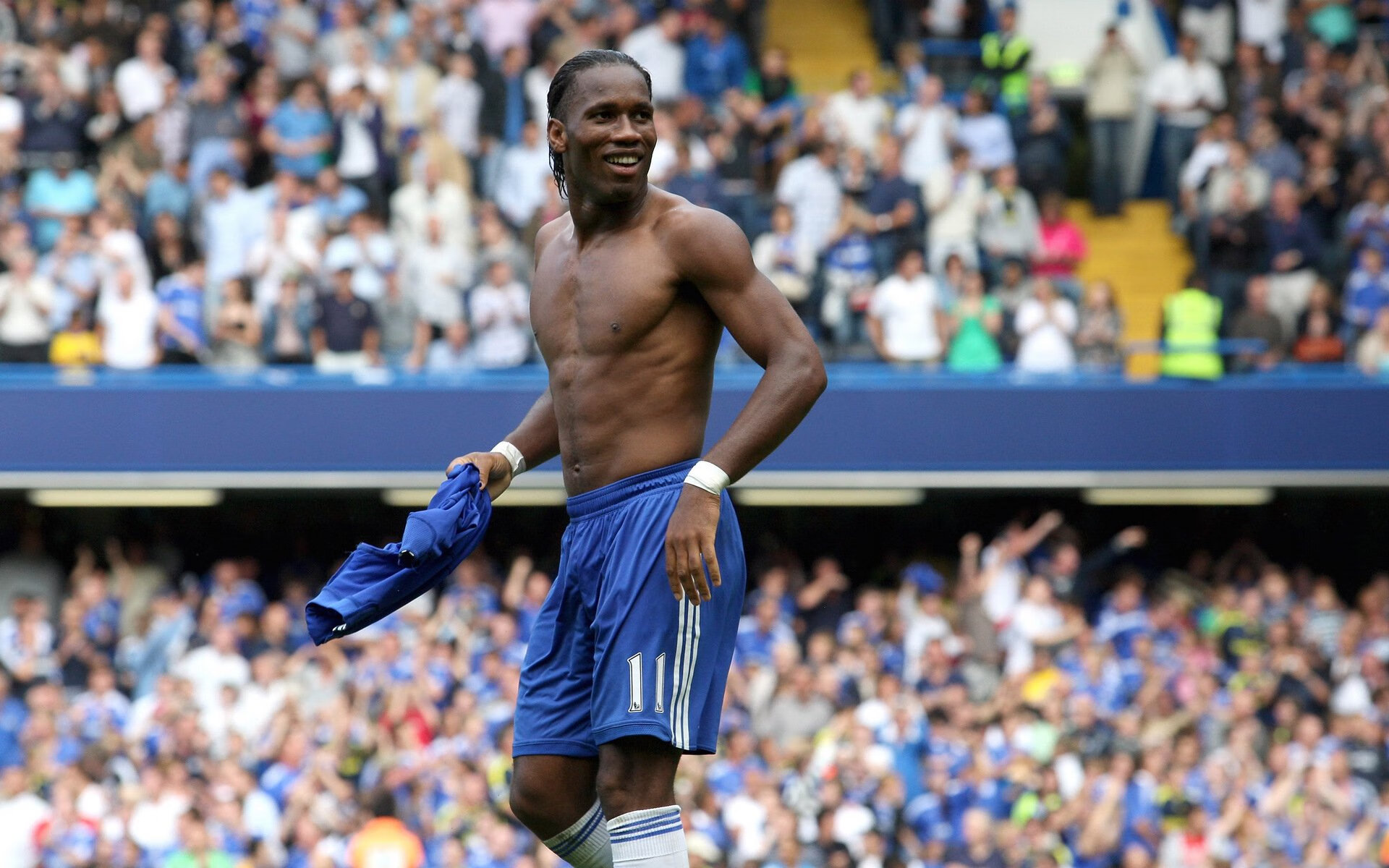 kaiyun网站-瑞典队战术解析：从侧面攻击到强力回球，瑞典足球战术